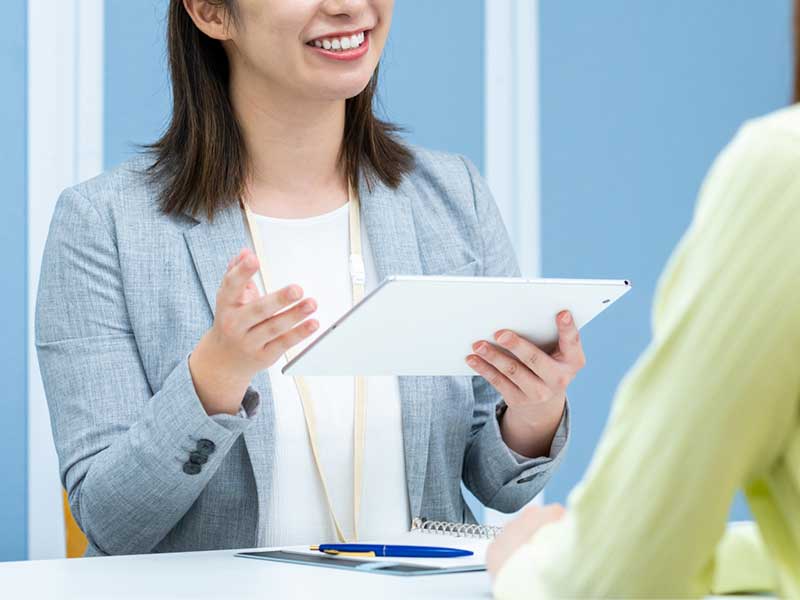 現役社労士として活動するカウンセラーが婚活をサポート